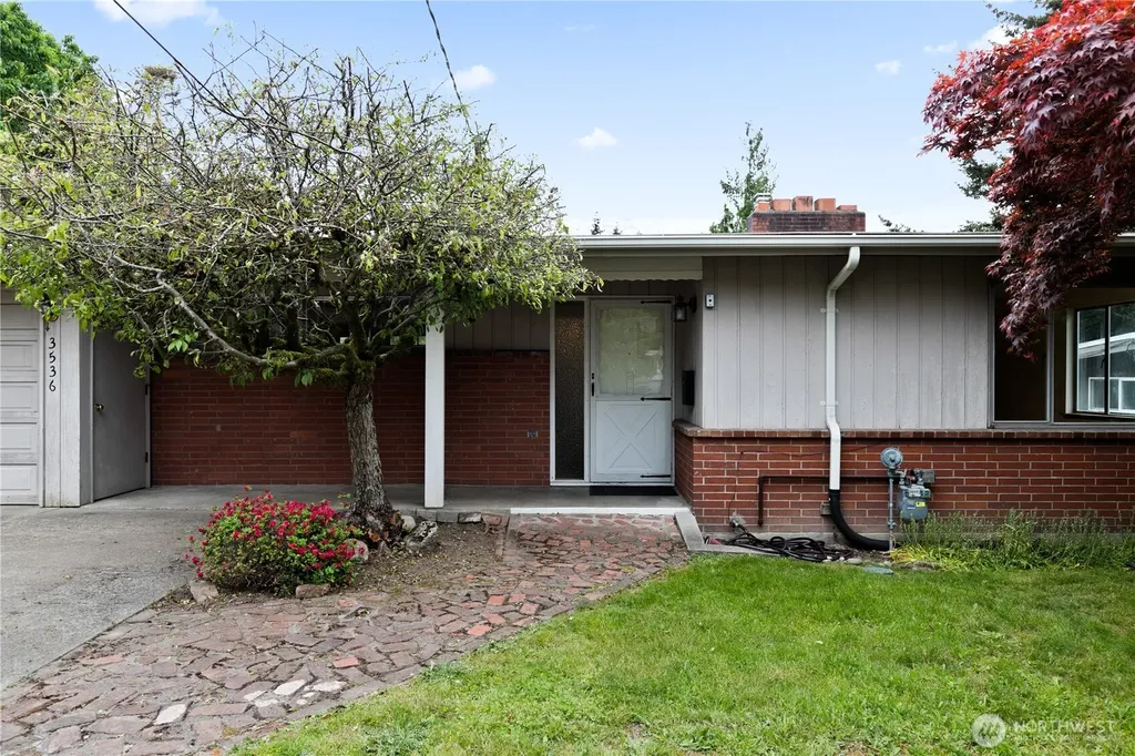 3536 NE 94th Street Seattle WA 98115