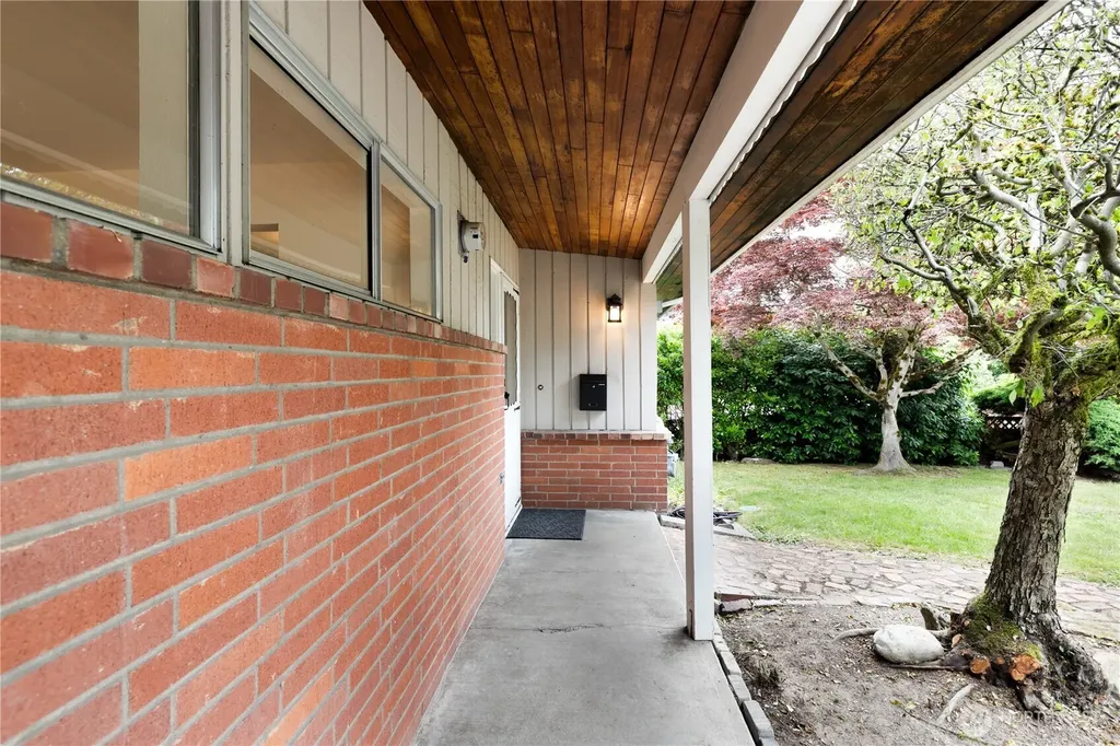 3536 NE 94th Street Seattle WA 98115