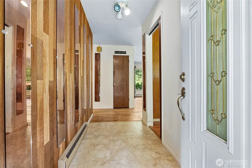 1204 Kelly Road Bellingham WA 98226
