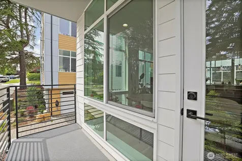 902 N 86th Street Seattle WA 98103