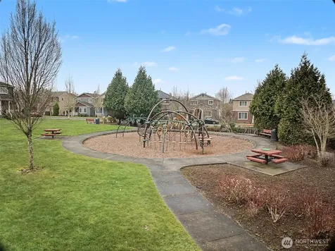 4755 Court R Tacoma WA 98404