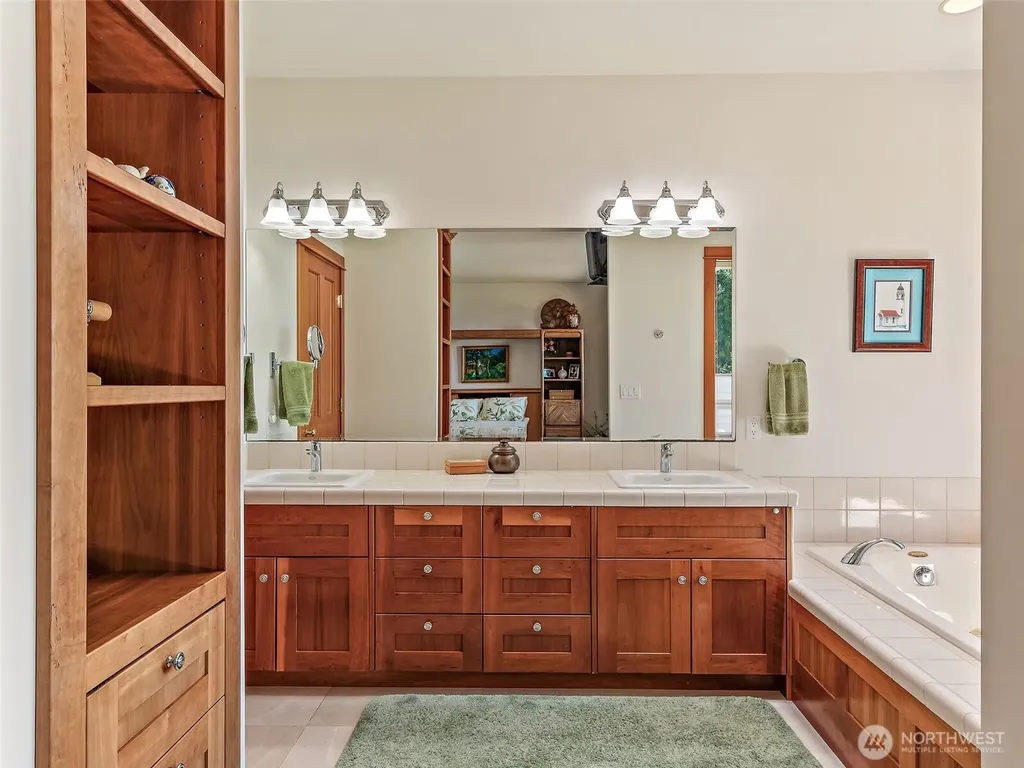 440 Pond Road Port Townsend WA 98368