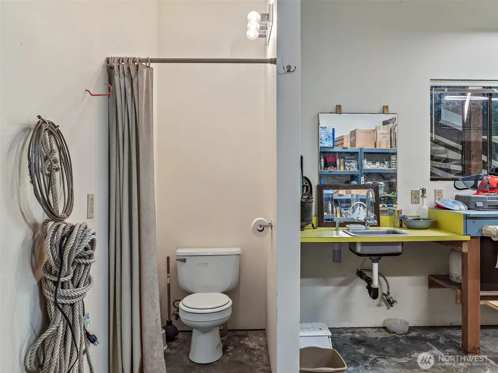 440 Pond Road Port Townsend WA 98368