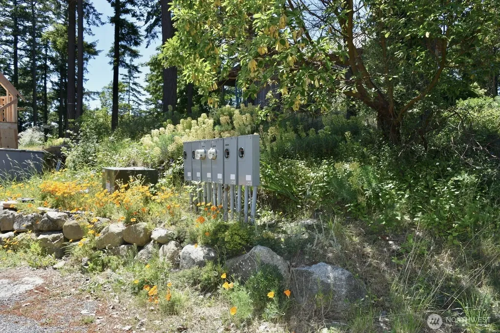 57 Victory Lane Orcas Island WA 98245
