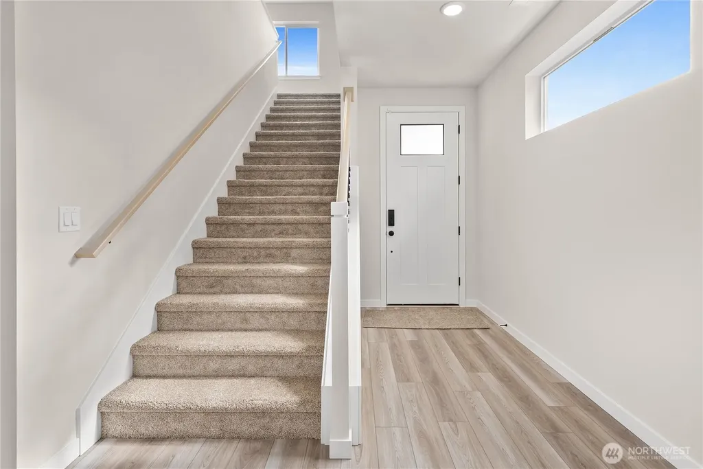 3946 Flat Top Drive Bremerton WA 98312