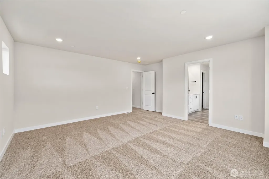 3946 Flat Top Drive Bremerton WA 98312