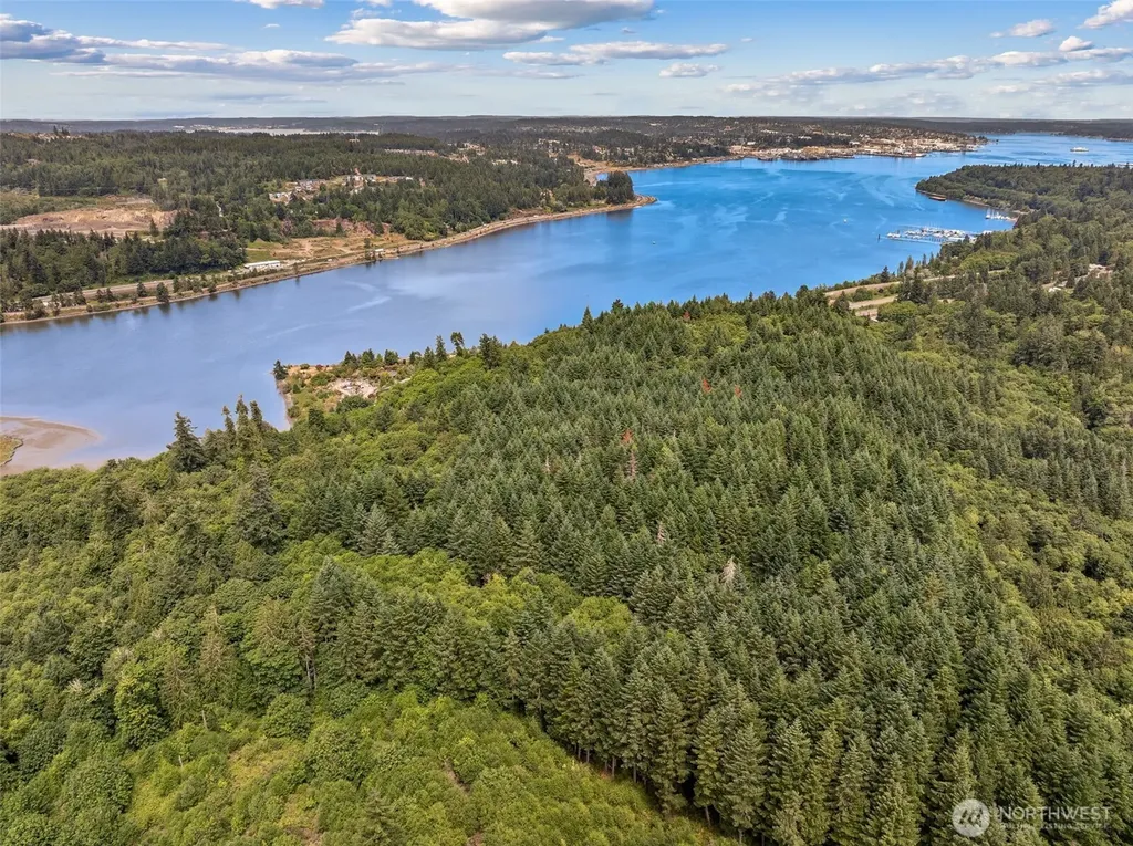 3946 Flat Top Drive Bremerton WA 98312
