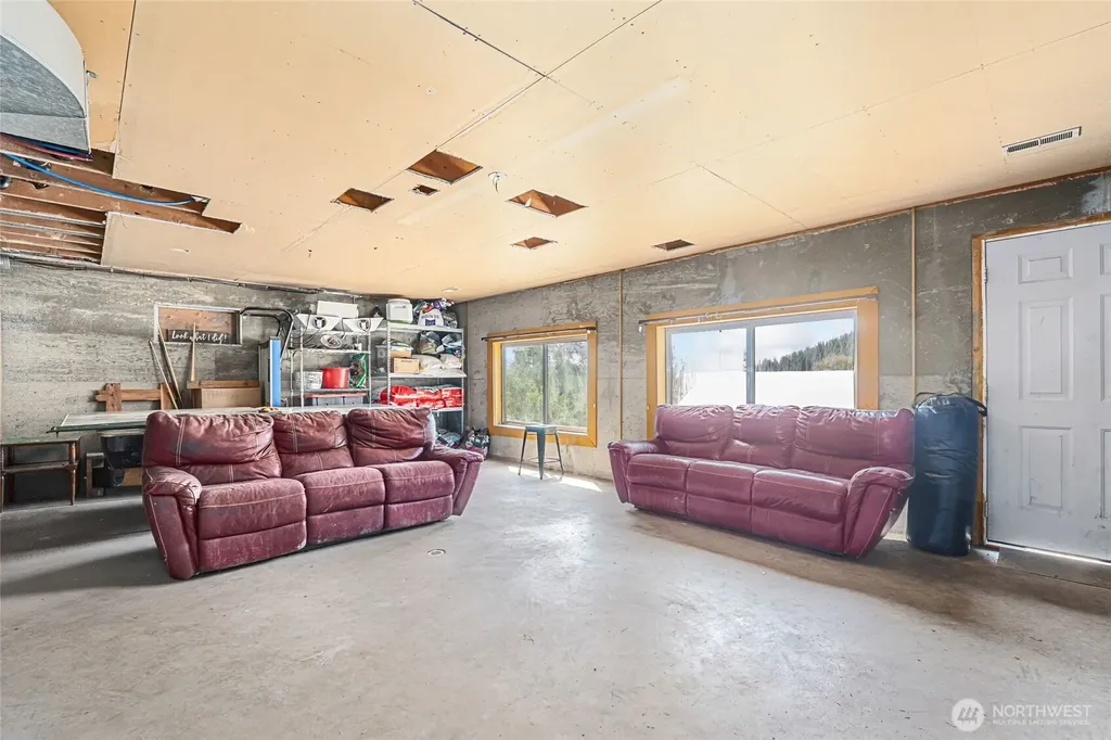 3296 Silver Creek Road Inchelium WA 99138