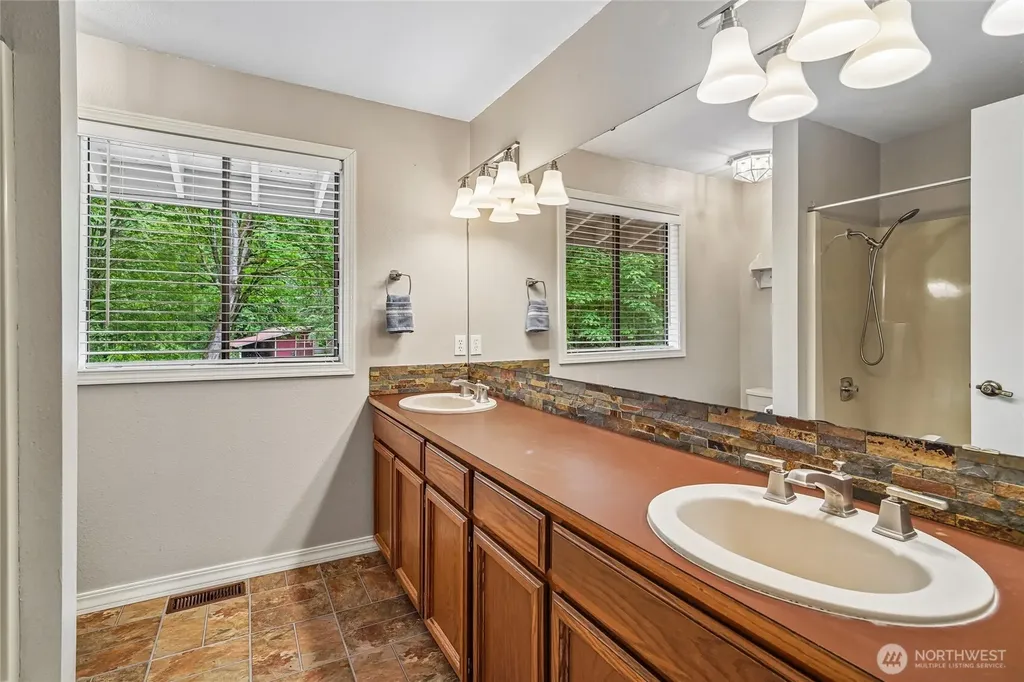 16808 240th Avenue SE Maple Valley WA 98038