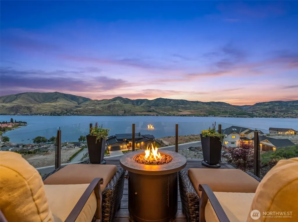 136 Waterview Drive Chelan WA 98816