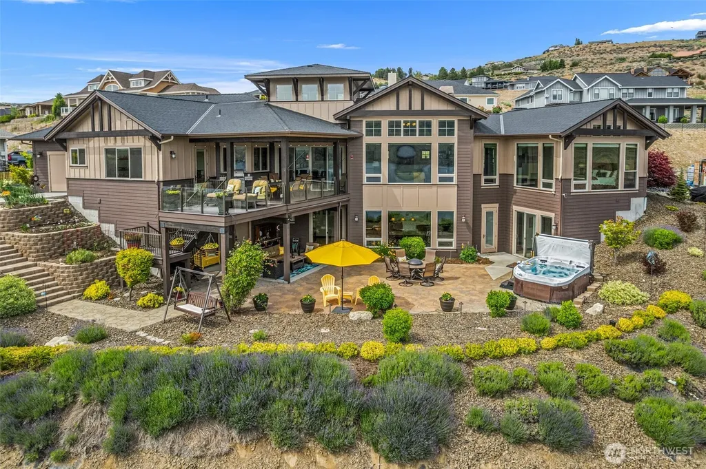 136 Waterview Drive Chelan WA 98816