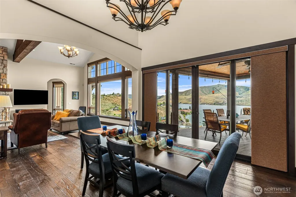 136 Waterview Drive Chelan WA 98816