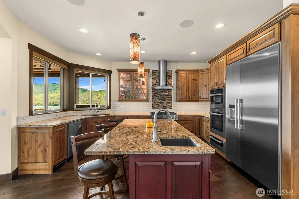 136 Waterview Drive Chelan WA 98816