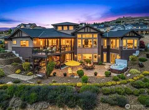 136 Waterview Drive Chelan WA 98816