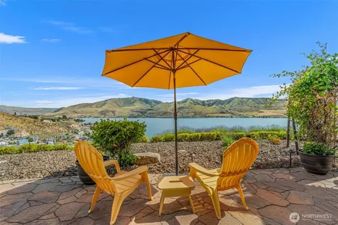 136 Waterview Drive Chelan WA 98816