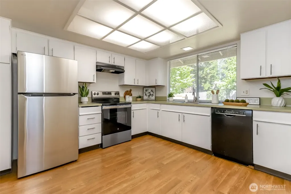 15836 SE Fairwood Boulevard Renton WA 98058