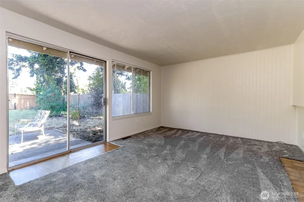 15836 SE Fairwood Boulevard Renton WA 98058