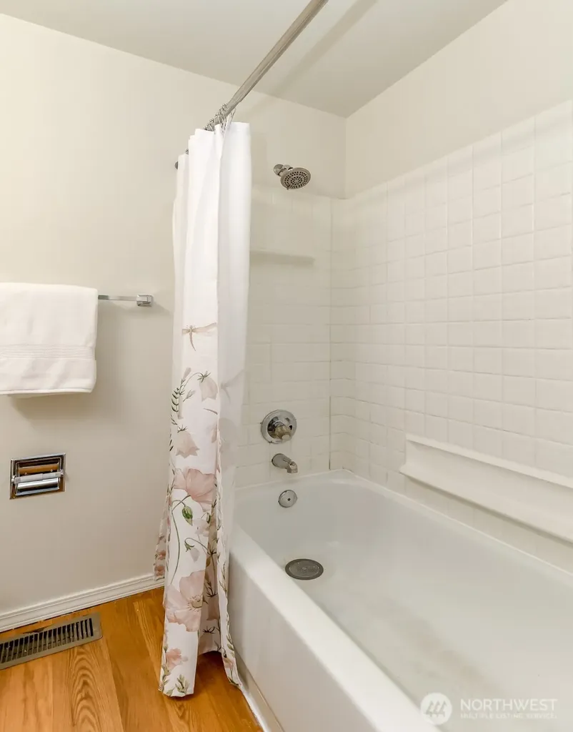 15836 SE Fairwood Boulevard Renton WA 98058