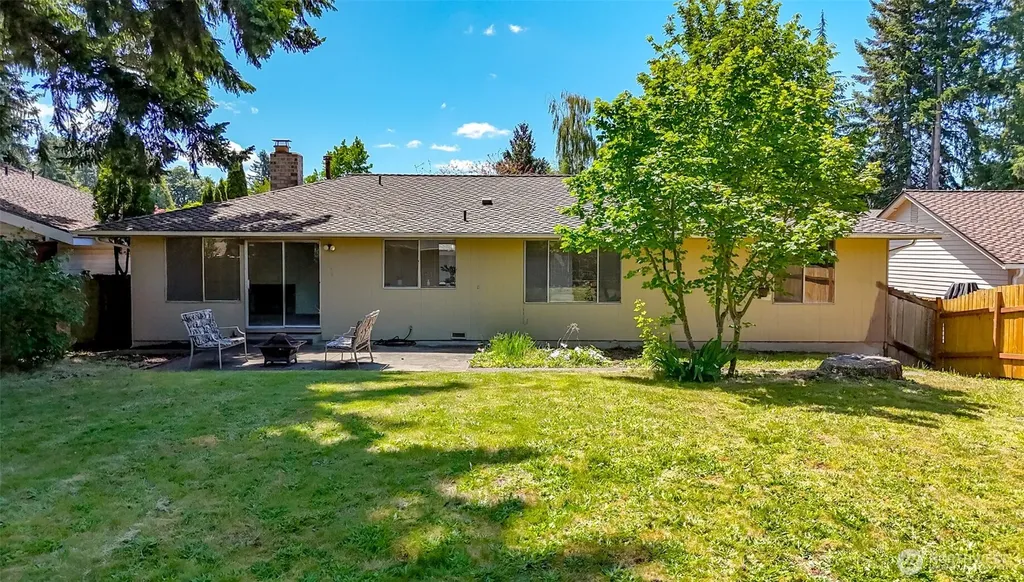 15836 SE Fairwood Boulevard Renton WA 98058