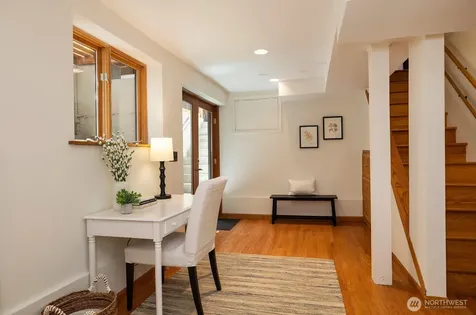 1423 N 47th Street Seattle WA 98103