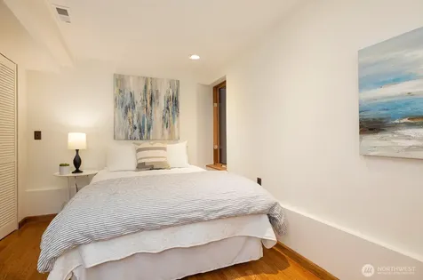 1423 N 47th Street Seattle WA 98103