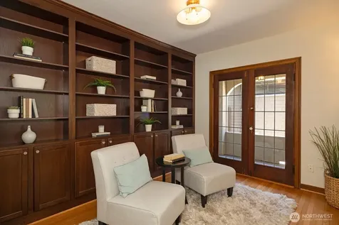 1423 N 47th Street Seattle WA 98103