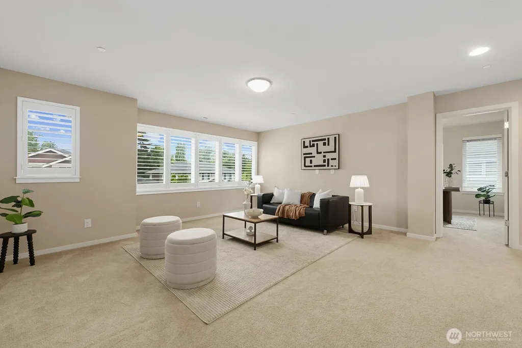10521 SE 277th Place Kent WA 98030