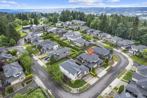 10521 SE 277th Place Kent WA 98030