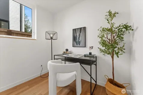 4120 Burke Avenue N Seattle WA 98103
