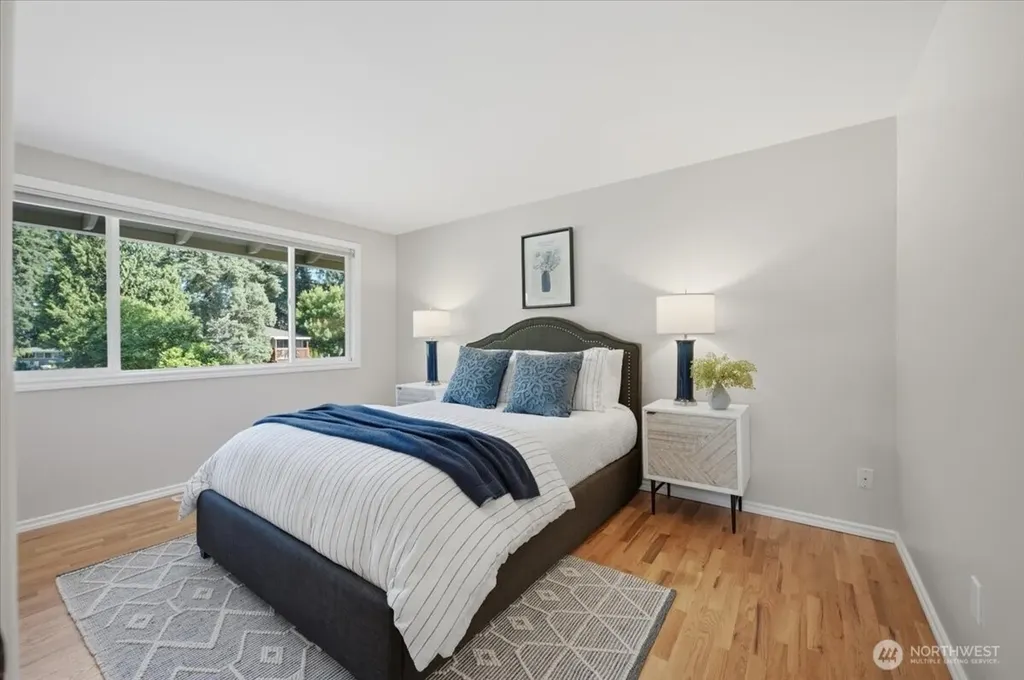 1801 Anacortes Avenue NE Renton WA 98059