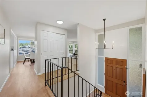 1801 Anacortes Avenue NE Renton WA 98059