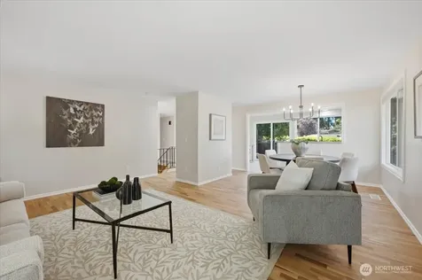 1801 Anacortes Avenue NE Renton WA 98059