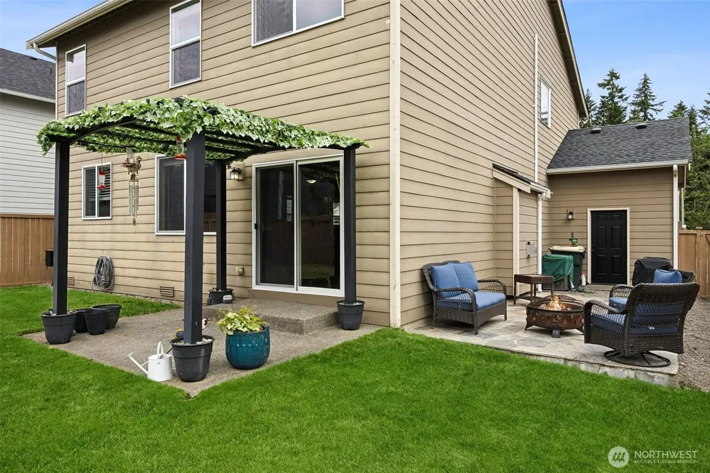 14401 98th Way SE Yelm WA 98597