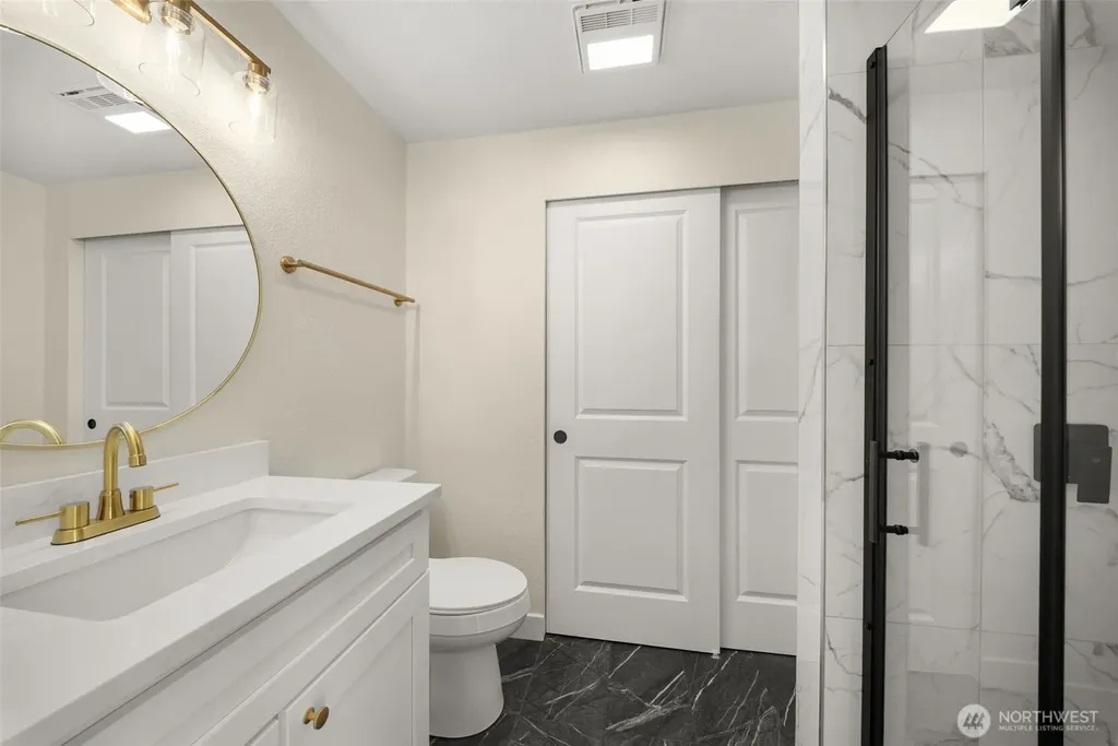 910 Schonberg Lane SE Olympia WA 98513