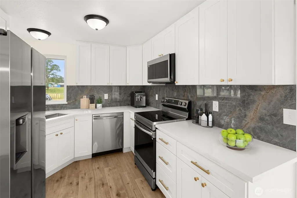 910 Schonberg Lane SE Olympia WA 98513