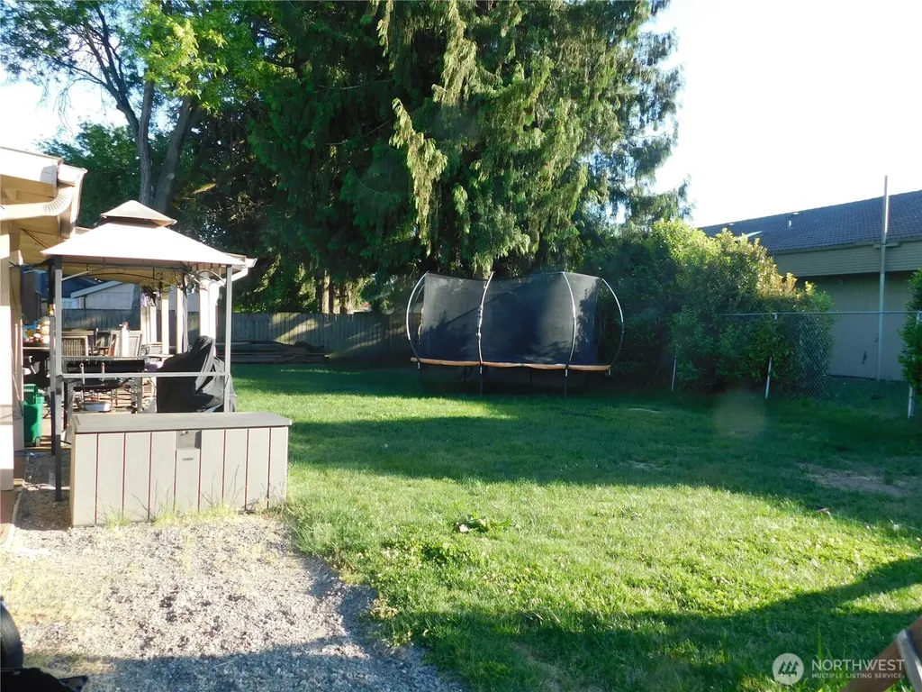 13408 103rd Avenue E Puyallup WA 98374