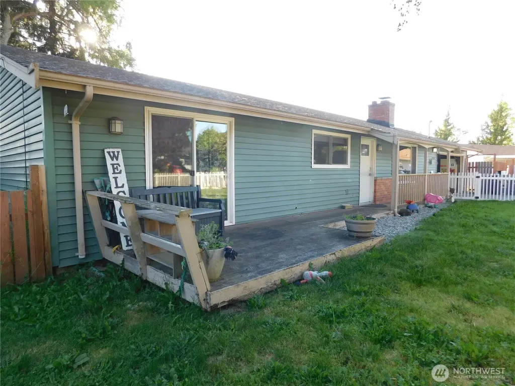 13408 103rd Avenue E Puyallup WA 98374