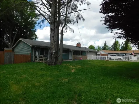 13408 103rd Avenue E Puyallup WA 98374