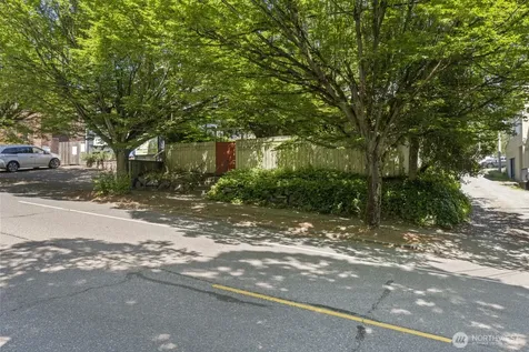 2012 NE 65th Street Seattle WA 98115
