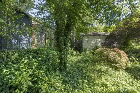 2012 NE 65th Street Seattle WA 98115