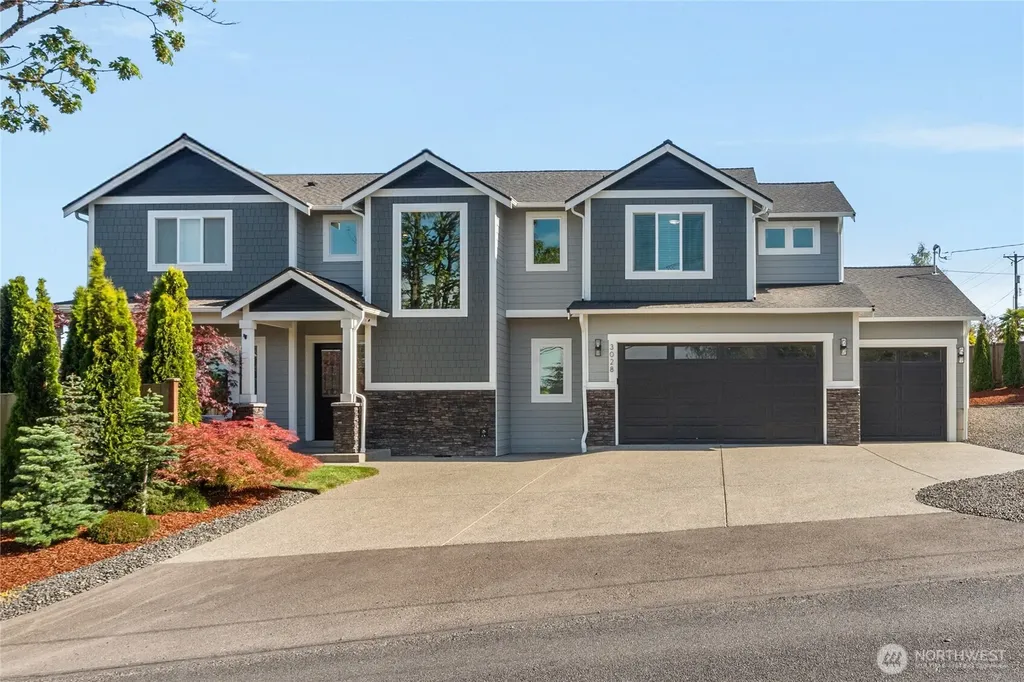 3028 64th Street E Tacoma WA 98443
