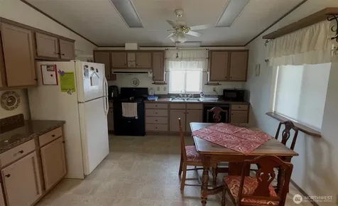 3 Sand Flat Road Omak WA 98841