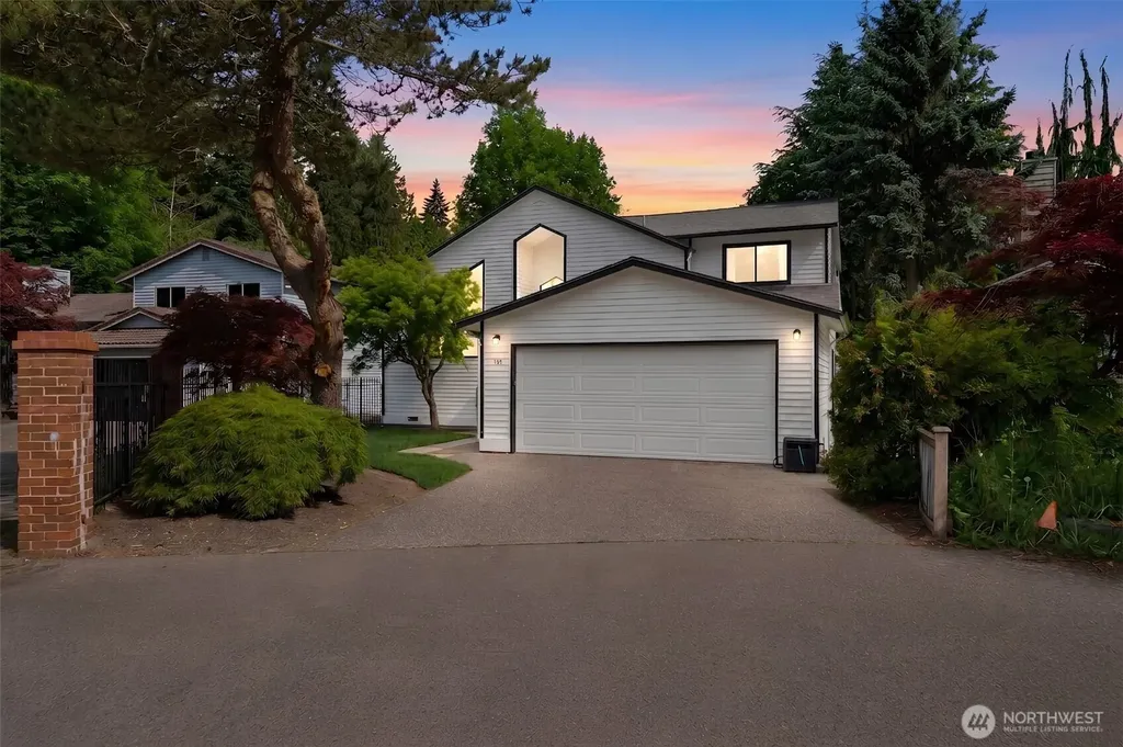 1116 NE 150th Court Shoreline WA 98155
