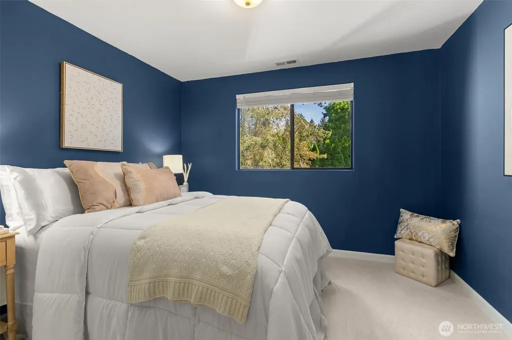 1116 NE 150th Court Shoreline WA 98155