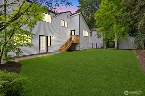 1116 NE 150th Court Shoreline WA 98155