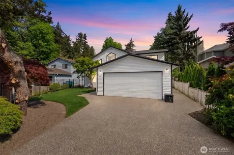 1116 NE 150th Court Shoreline WA 98155