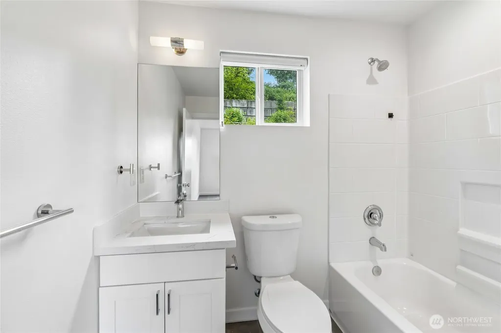 17510 W Main Street Monroe WA 98272