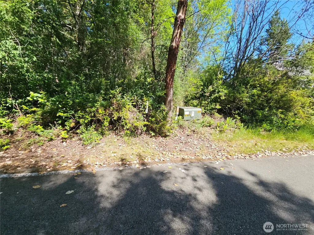 400 Southridge Drive Belfair WA 98528