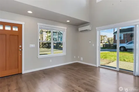 12757 Dayton Avenue N Seattle WA 98133