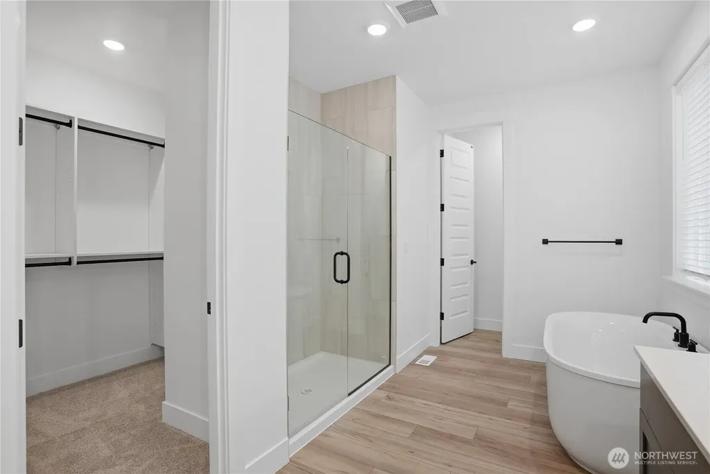 32041 Myrtle Avenue SE Black Diamond WA 98010
